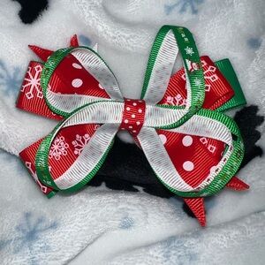 Festive Christmas Red and Green Hair Bow NWOT